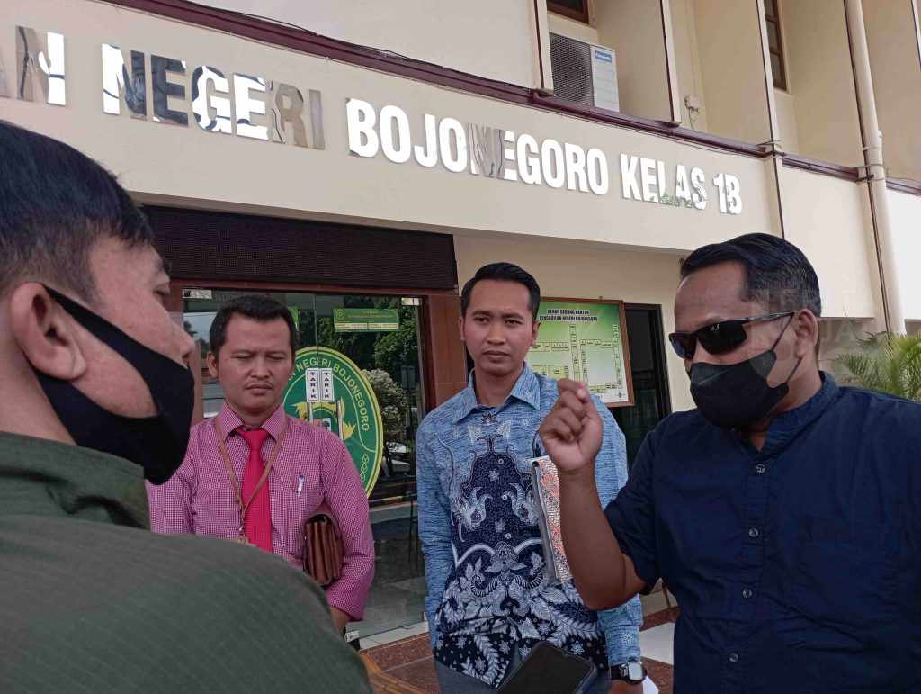 Sidang Perdana Gugatan Status Tanah Desa Kalirejo Bojonegoro Ditunda