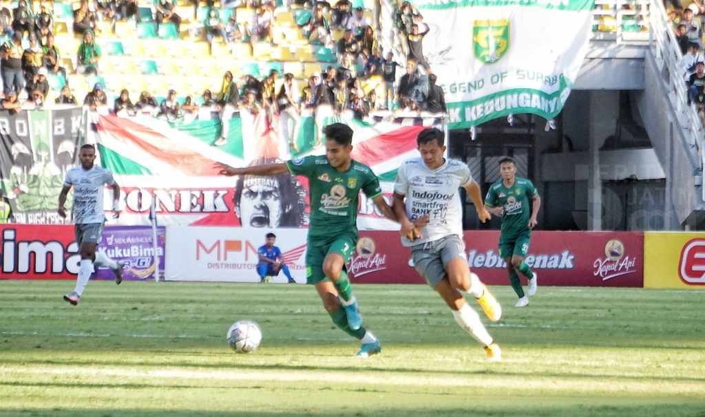 Persebaya Kalah di Kandang, Aji Santoso Tak Mau Salahkan Pemain