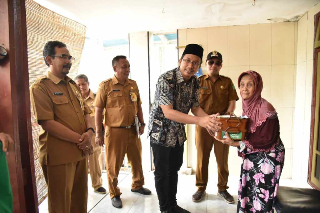 Dinas Sosial Sidoarjo Evaluasi Penyedia dan Menu Makanan Setiap 10 Hari Sekali