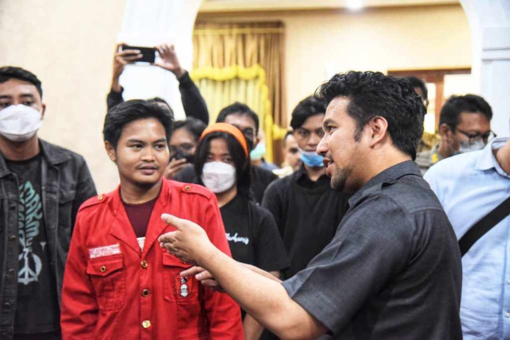 Emil Apresiasi Mahasiswa Lakukan Kajian Ilmiah Kenaikan Harga BBM