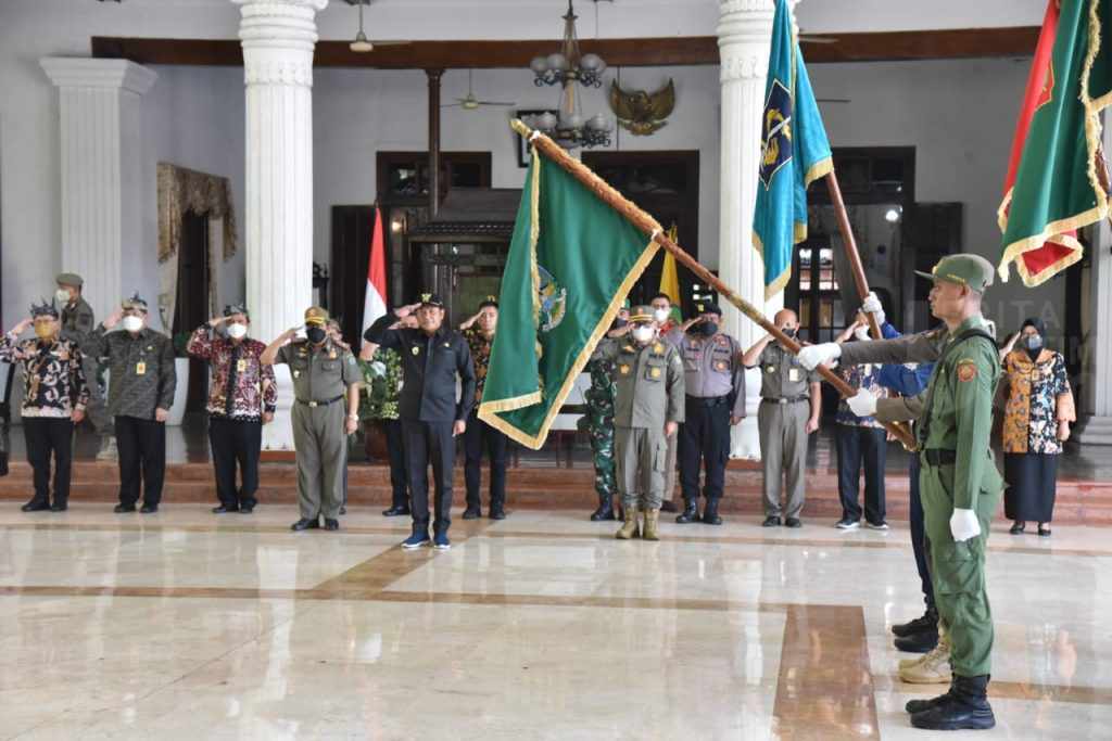 Bendera Pataka Lambang Provinsi Jawa Timur Tiba di Kabupaten Sidoarjo