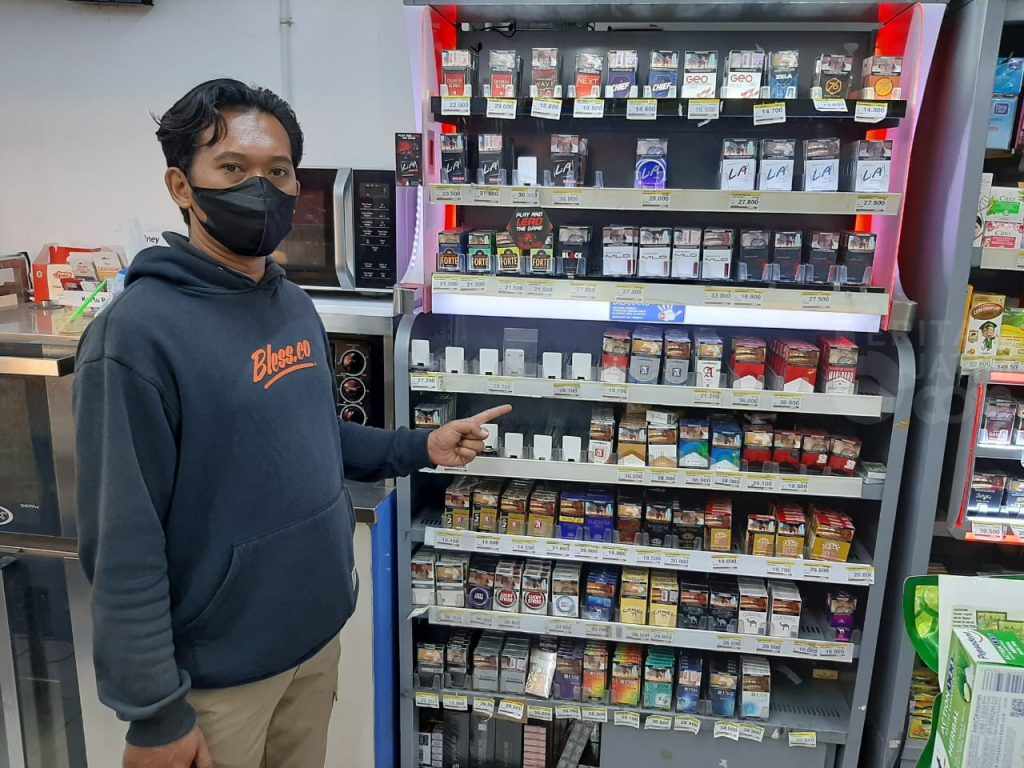Rampok Diduga Bersenpi, Garong Isi Minimarket Sedati