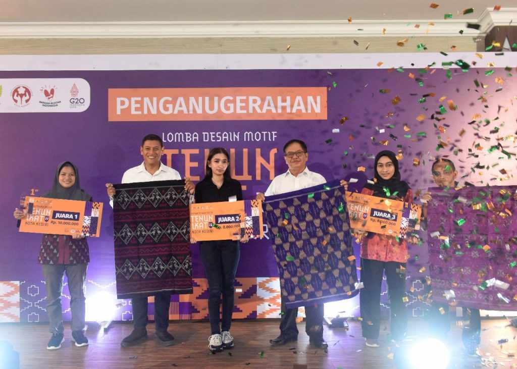 Wali Kota Kediri: Lomba Desain Perkaya Motif Tenun Ikat