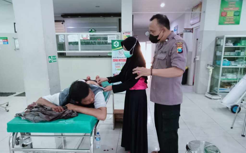 Nahas, Hendak ke Pasar, Penjual Pentol di Lamongan ini Dibacok Orang Tak Dikenal