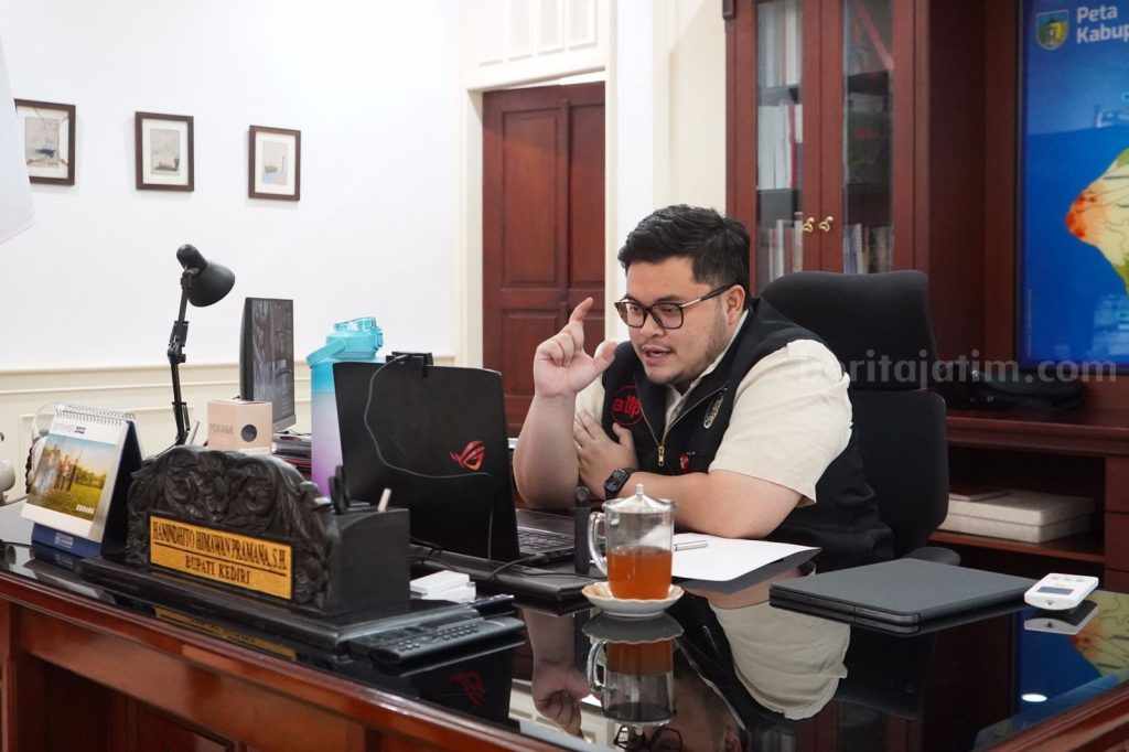 Soal Pelayanan Masyarakat, Ini Pesan Bupati Kediri pada Perawat