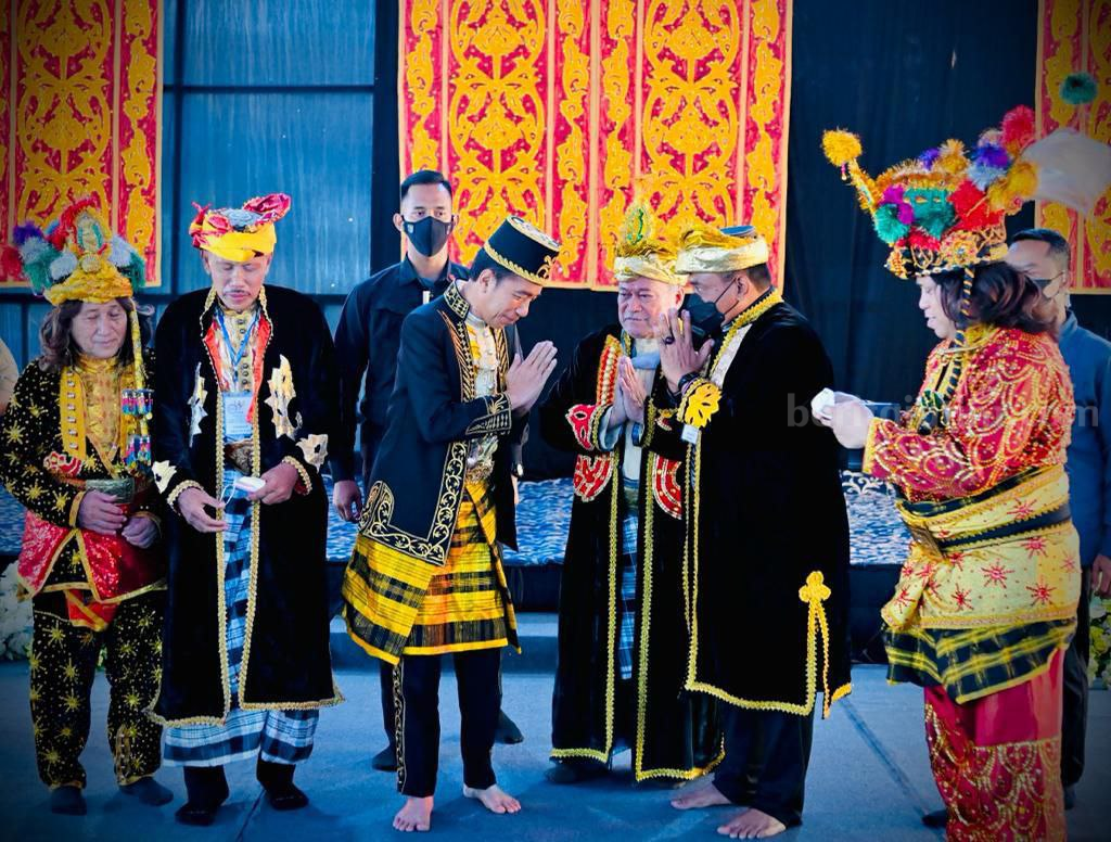 Apa Arti Gelar La Ode Muhammad yang Diterima Jokowi dari Kesultanan Buton?