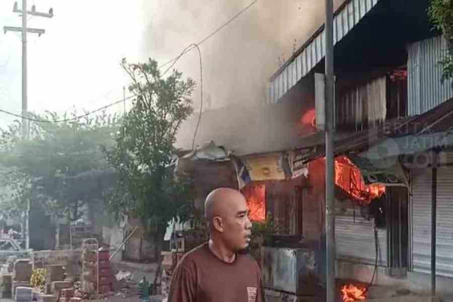 Pasar Dungus Madiun Terbakar, Pedagang Pasrah
