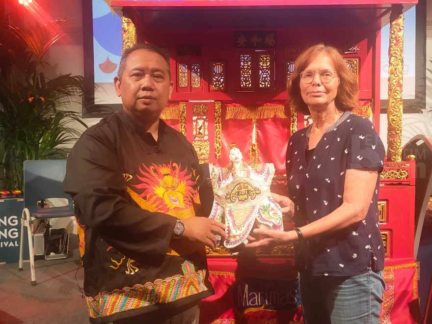 Panggung dan Wayang Potehi Gudo Jombang Dihibahkan ke Pemerintah Leiden