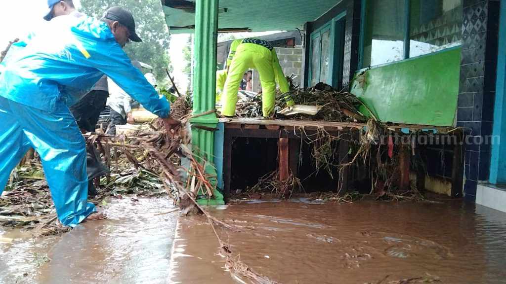 Diterjang Banjir, 4 Dusun di Sitiarjo Malang Masih Tergenang Air