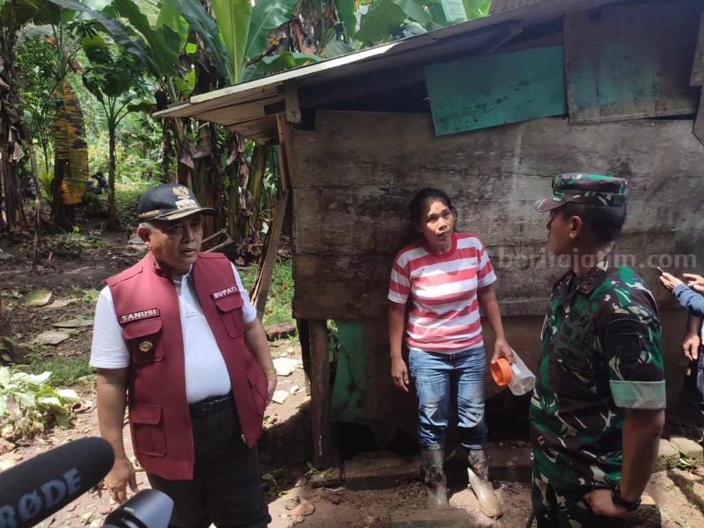 Pangdam V Brawijaya Turunkan 4 SSK dan 10 Truk Distribusi Logistik