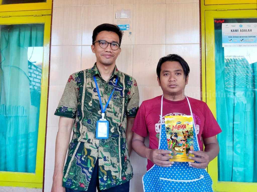 DKV ITS Surabaya Poles Kemasan Produk UMKM Asal Madura, Ini Hasilnya