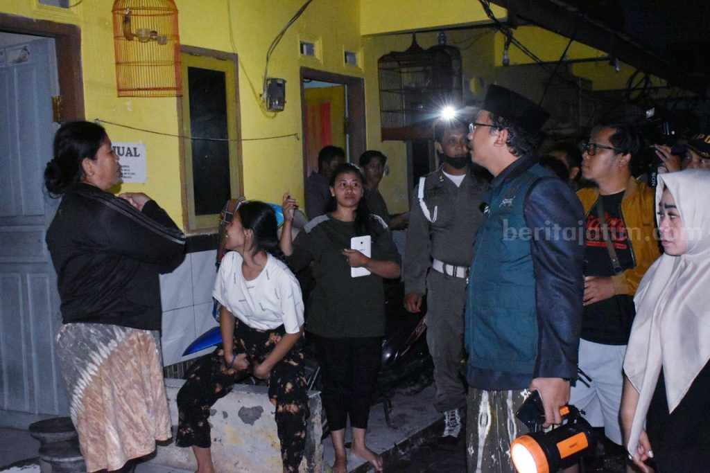 Gus Muhdlor Kunjungi Korban Angin Puting Beliung di Sidokepung dan Ental Sewu Sidoarjo
