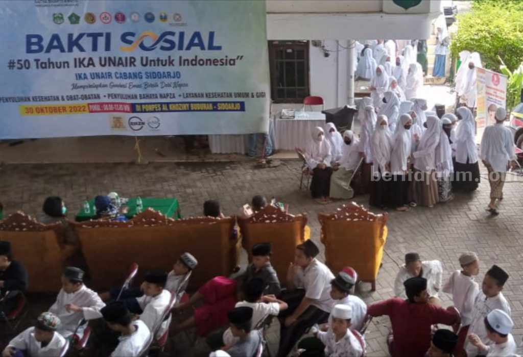 Ika Unair Sidoarjo Beri Pengobatan Gratis Ratusan Santri Ponpes Al Khoziny