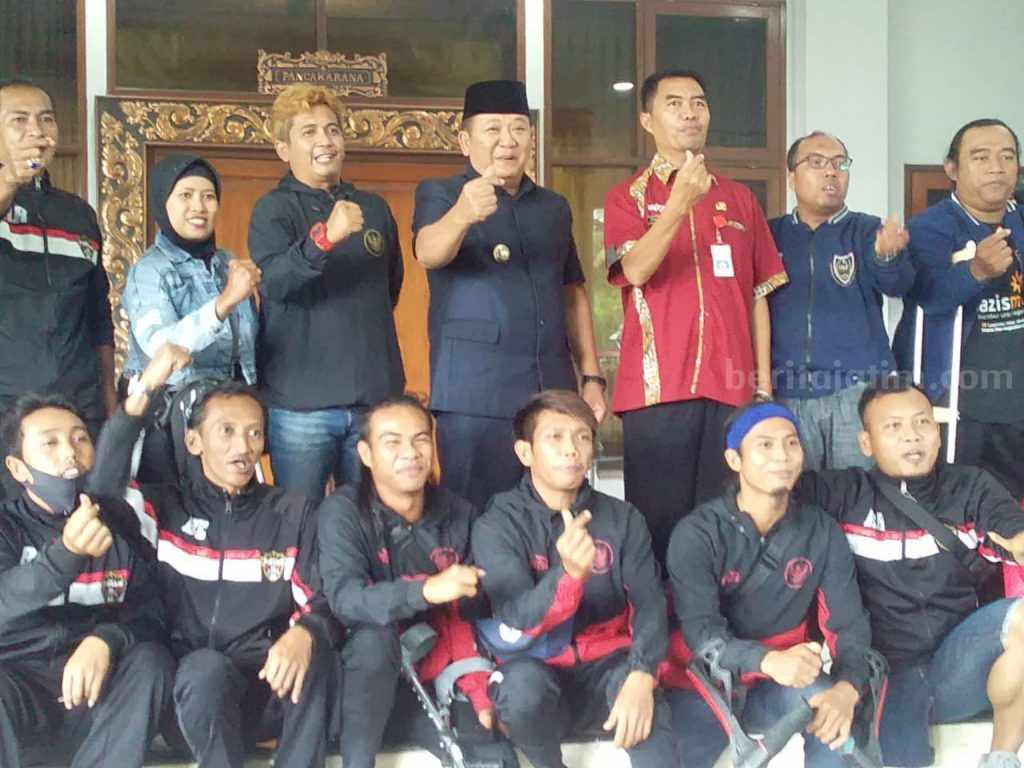 Bupati Jember Izinkan Tim Sepak Bola Amputasi Persaid Pakai Stadion JSG