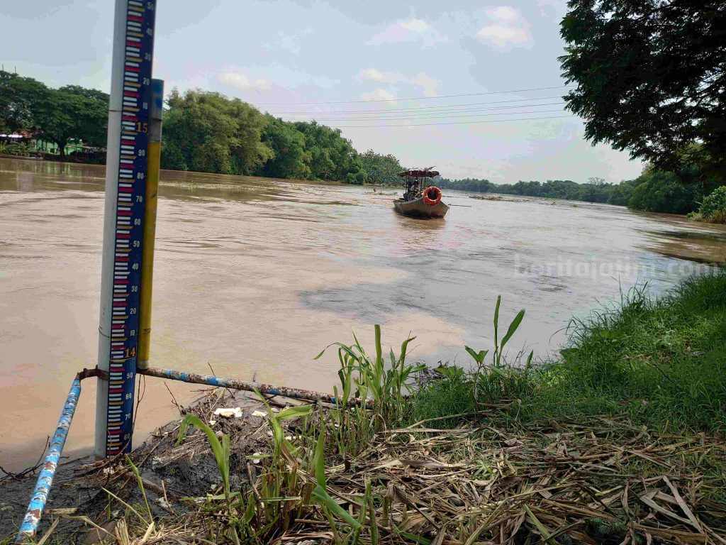 Puncak Kenaikan Tinggi Muka Air Bengawan Solo Diprediksi Terjadi Sore Ini