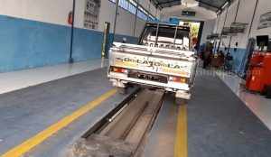 Dishub Sampang Tolak Kendaraan Tak Layak saat Uji Kir