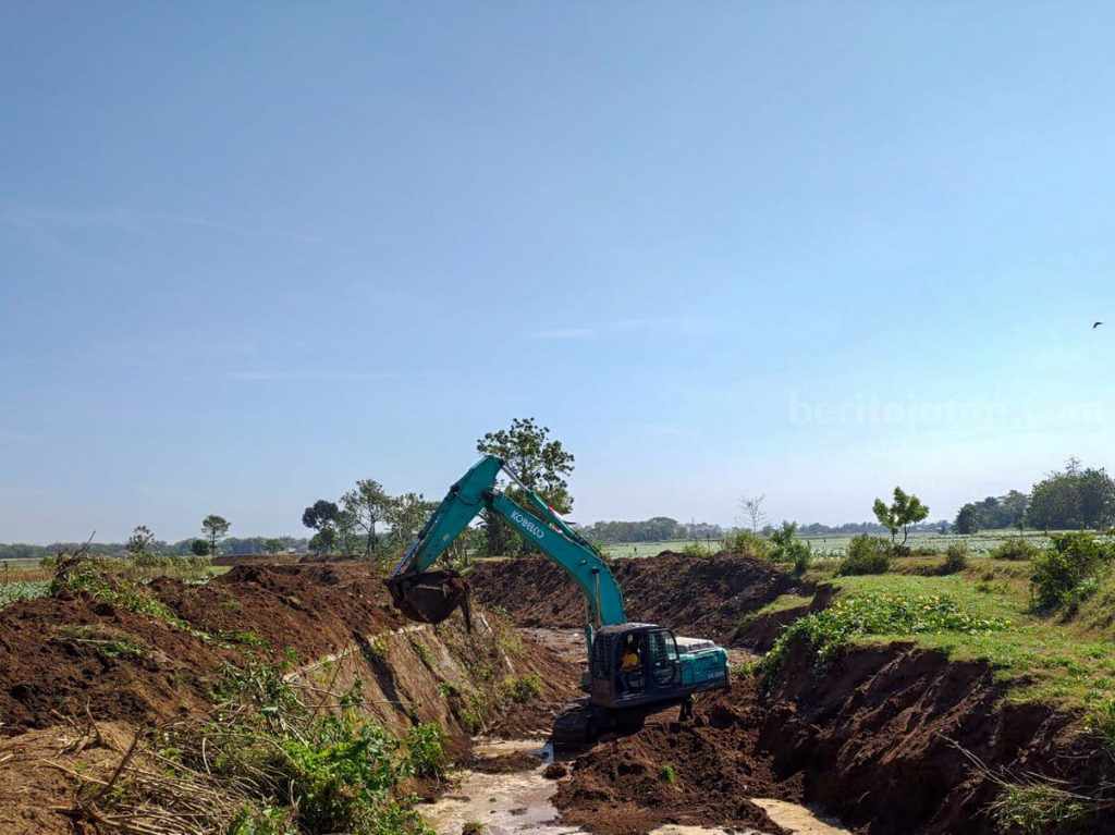 Hadapi Musim Penghujan, Pemkab Kediri Kebut Normalisasi Sungai