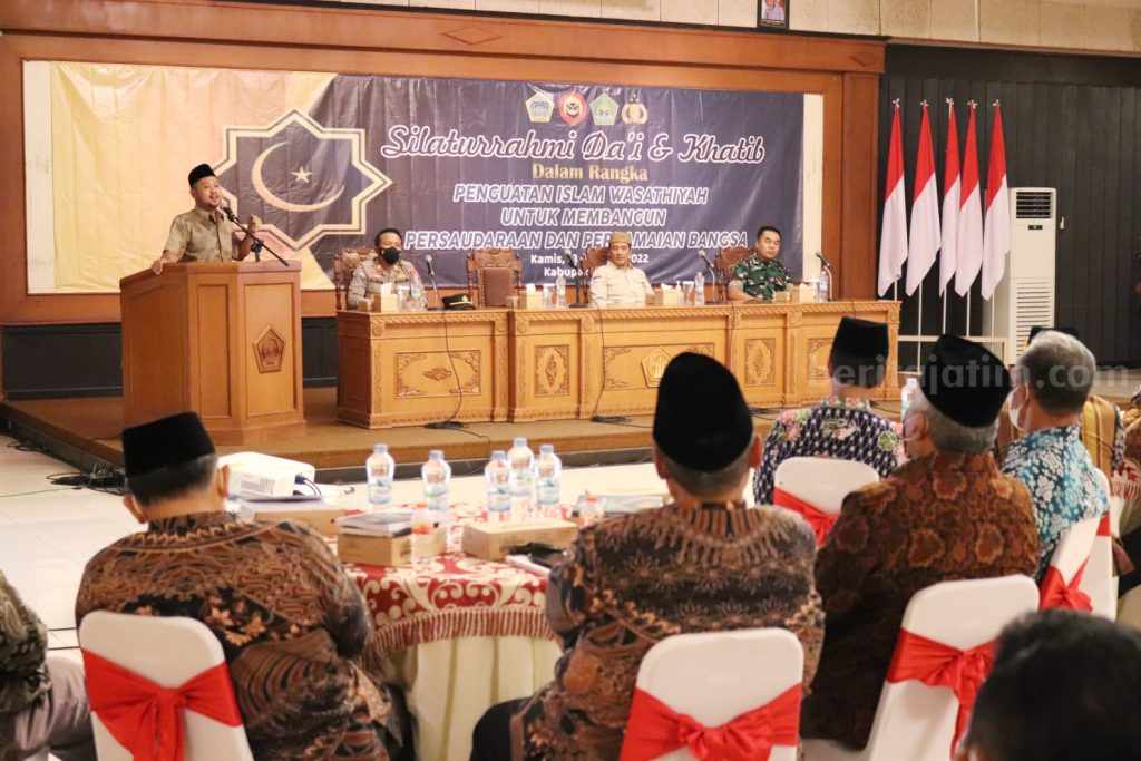 Densus 88 Anti Teror Kumpulkan Dai dan Khatib se-Kabupaten Gresik, Ajak Sebarkan Islam Wasathiyah