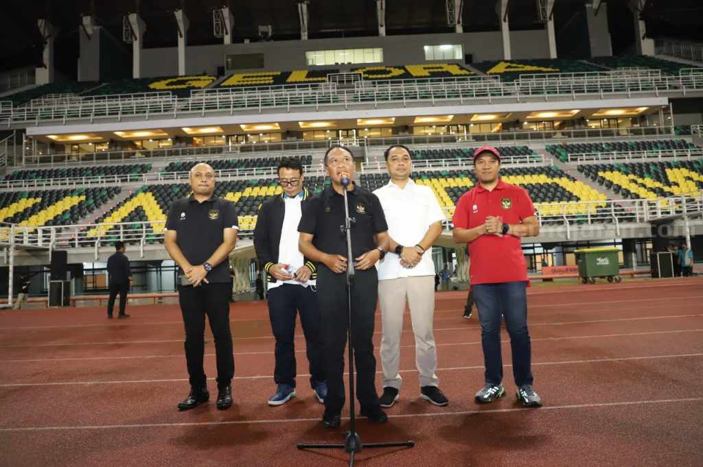 Pemerintah Tak Akan Minta Ketua Umum PSSI untuk Mundur