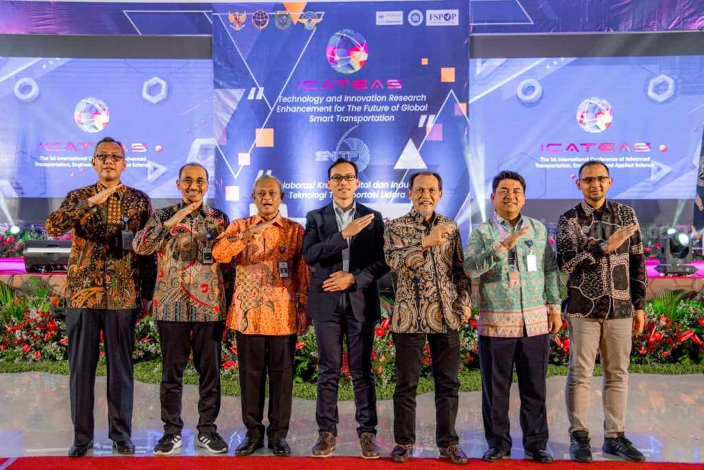 Pertama Kalinya, Poltekbang Surabaya Gelar Seminar Internasional ICATEAS