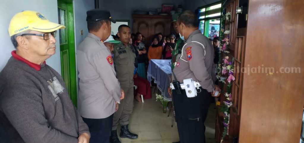 Korban Kecelakaan Jalur Turunan ke Lautan Pasir Bromo 1 Keluarga