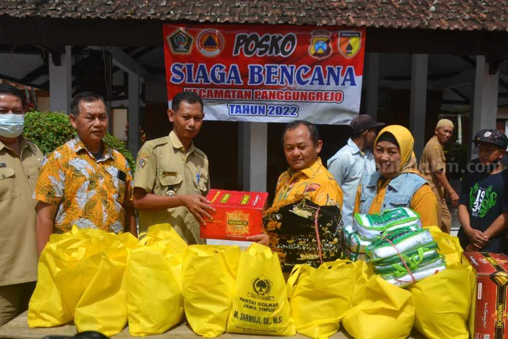 Serahkan Bantuan, Sarmuji: Jatim Selatan Perlu Perhatian Khusus