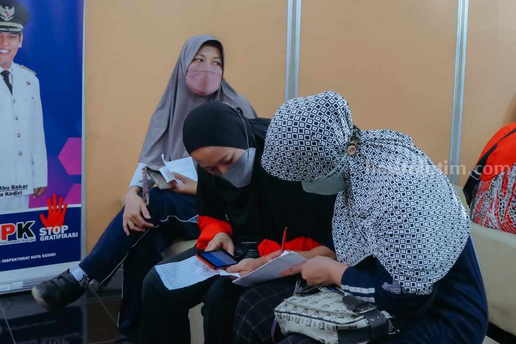 Ajukan Bantuan Modal Harus Miliki NIB, DPMTSP Diserbu Ratusan Pelaku Usaha