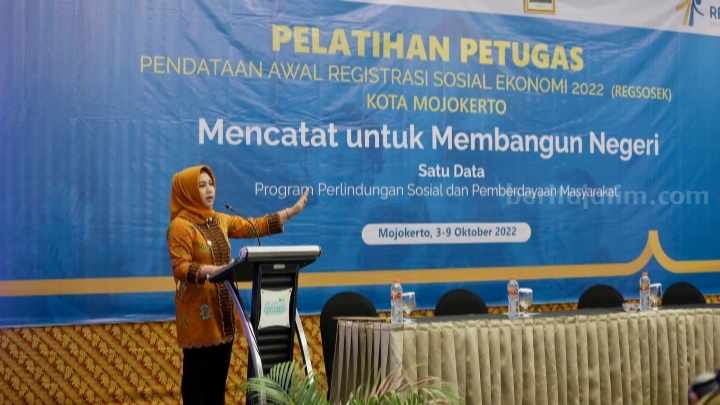 Wali Kota Mojokerto Minta Petugas Sensus Lapangan Program Regsosek 2022 Bekerja Secara Profesional