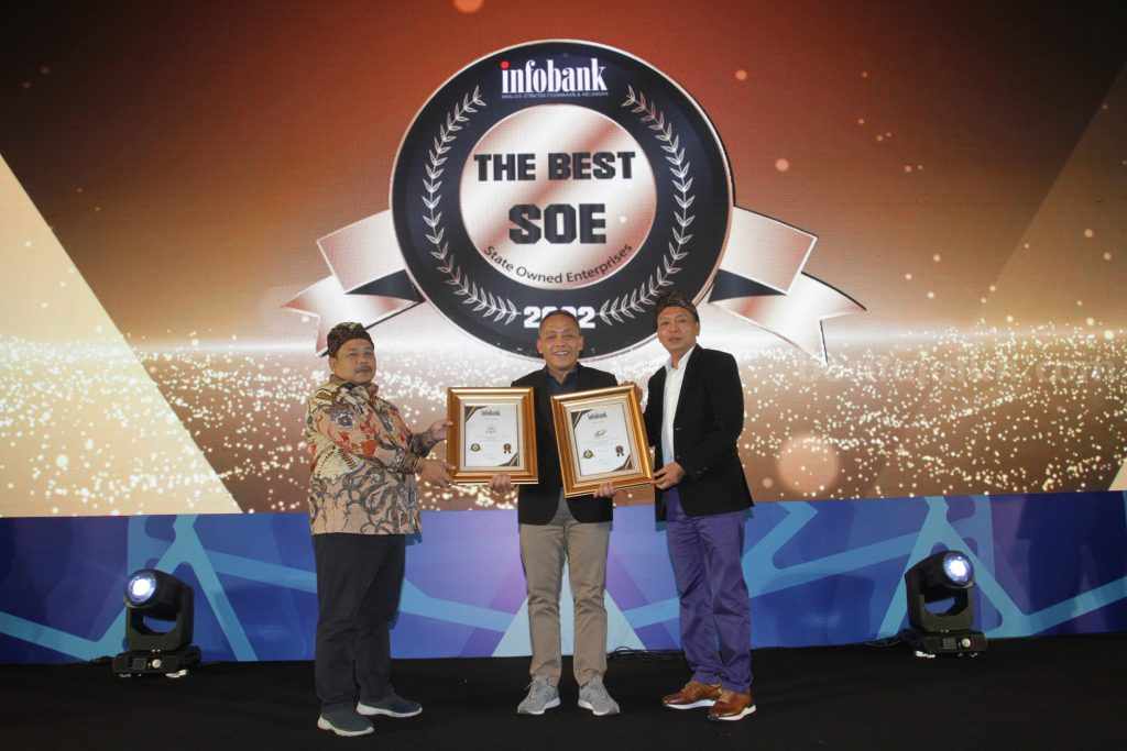 Holding PT Perkebunan Nusantara Sabet Penghargaan The Best SOE 2022