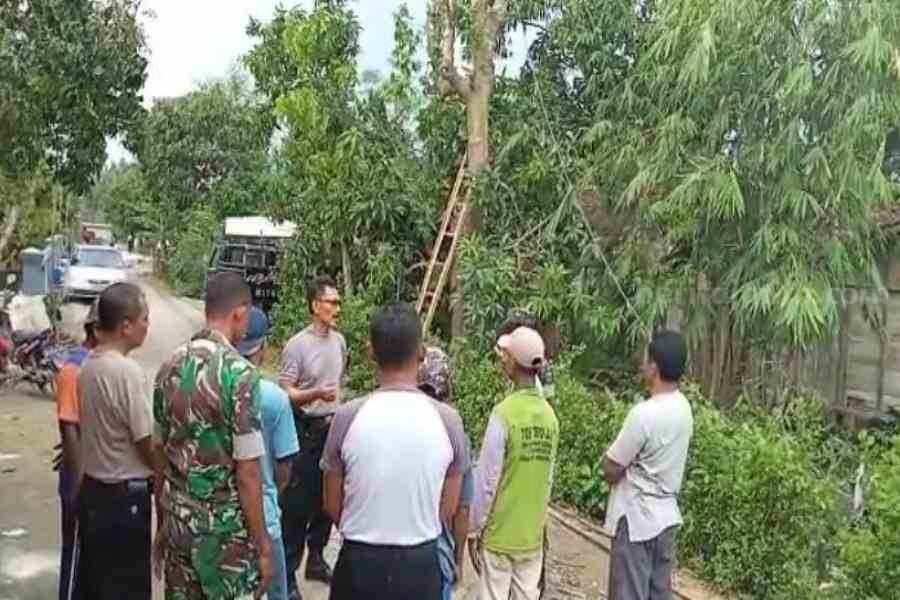 Kapolres Ngawi Apresiasi Relawan Tanggap Bencana Pasca Angin Puting Beliung Melanda