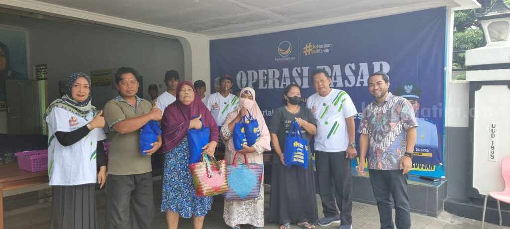 Operasi Pasar Partai NasDem Kediri Sediakan 1.650 Paket Bahan Pokok, Warga Cukup Tebus Rp10 Ribu