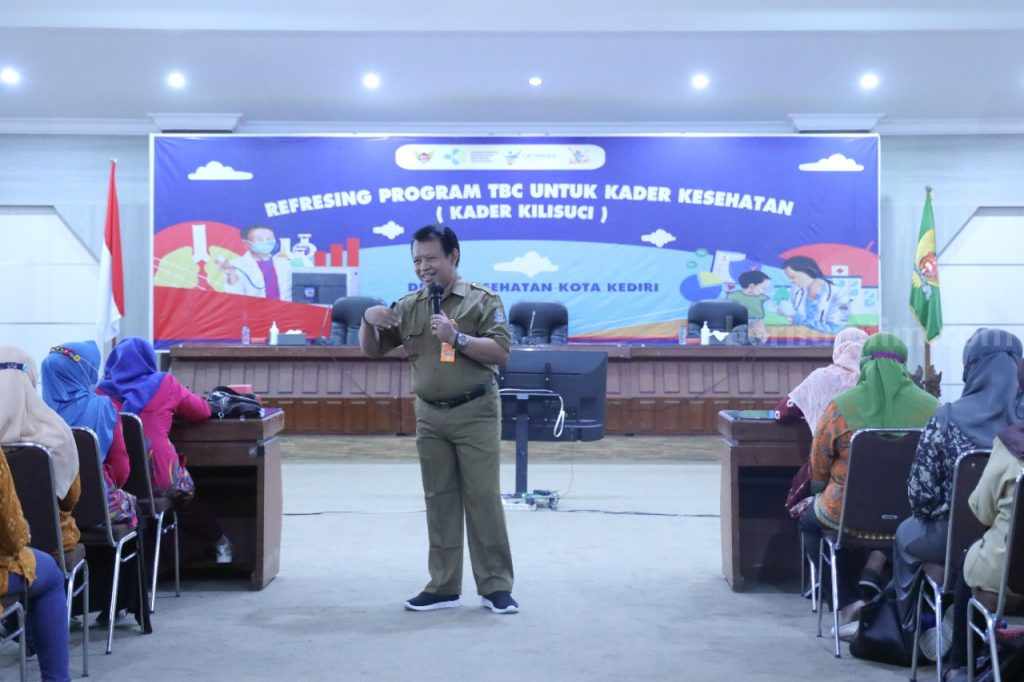 Datangkan 115 Kader Kilisuci, Dinkes Kota Kediri Beri Penyuluhan Penanganan TBC