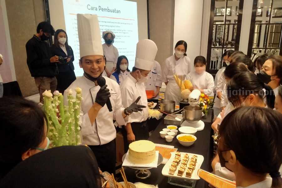 Peringati International Chef Day, Hotel Ciputra World Gelar Cake Competition