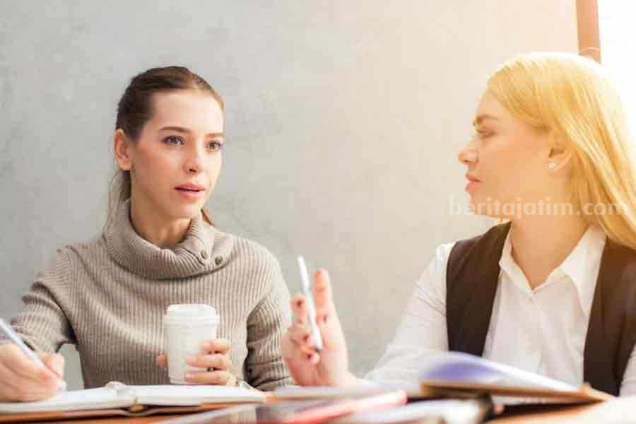 Waspada! Ini 5 Bahasa Tubuh Manipulatif yang Harus Diperhatikan Lawan Bicara