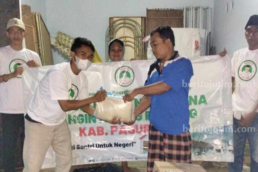 Santri Dukung Ganjar Jatim Bantu Korban Bencana di Pasuruan
