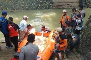 Loncat ke Sungai, Bocah di Sampang Meninggal Akibat Tenggelam