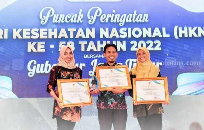 3 Tenaga Kesehatan RSUD Ngudi Waluyo Wlingi Raih Penghargaan