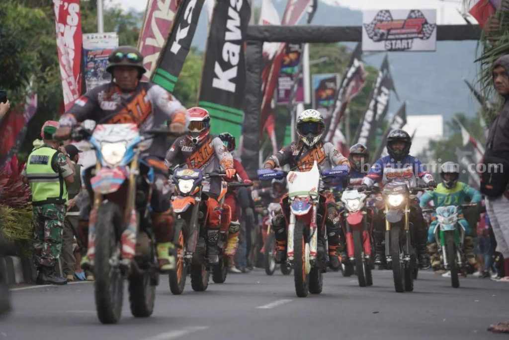 5 Ribu Rider Bertarung di KWB Super Adventure 5