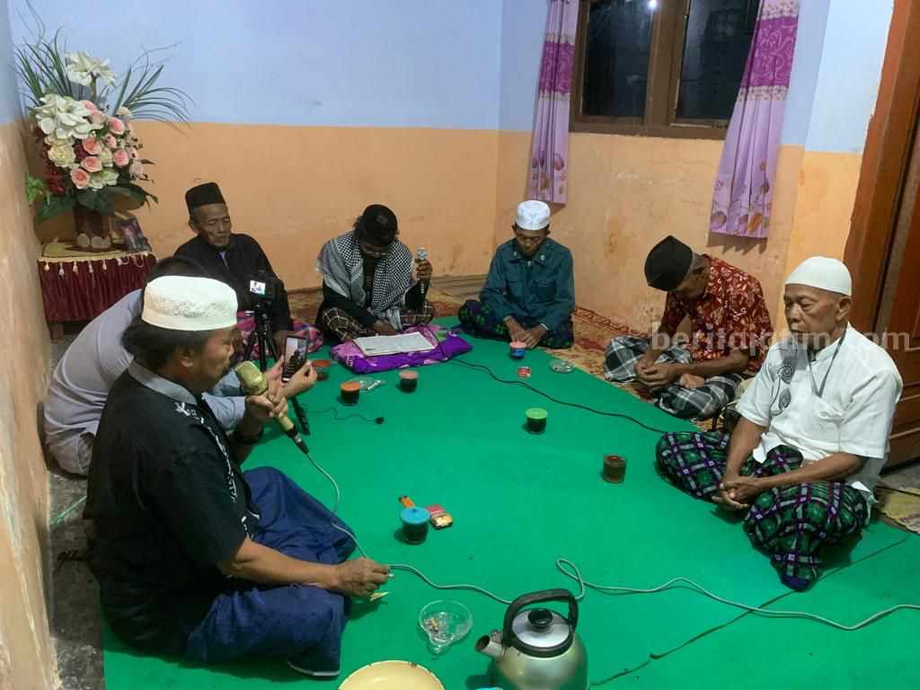 Peneliti BRIN Meriset Tradisi Mocoan dan Mamaca di Jawa Timur