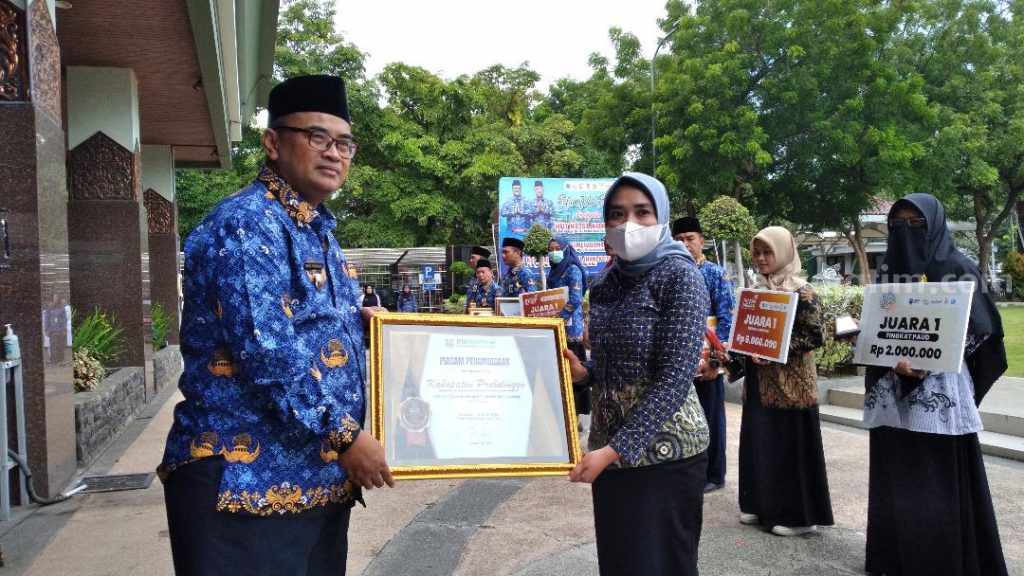 Capai Kepesertaan JKN di Atas 95 Persen, Pemkab Probolinggo Raih UHC