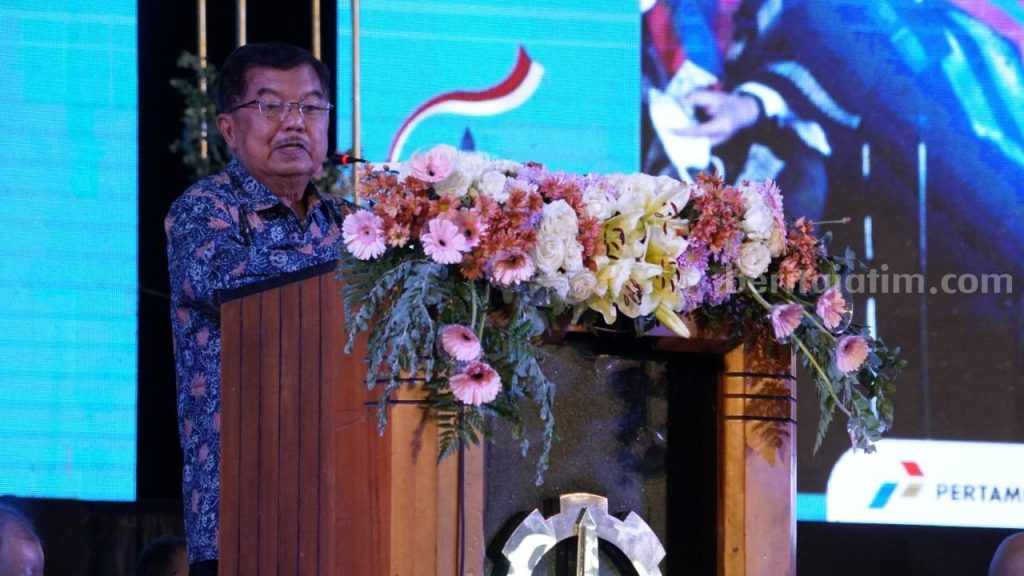 Di Momen Dies Natalis ITS Surabaya, Jusuf Kalla Dorong Pemanfaatan Teknologi
