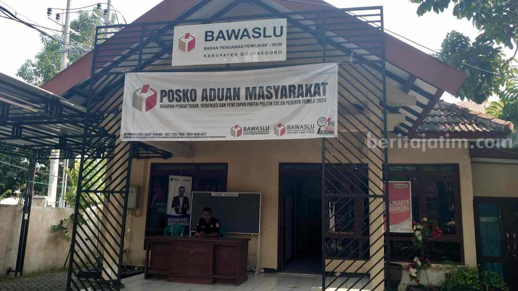 Bakal Calon Anggota Bawaslu Kabupaten/Kota Tinggal Jalani Uji Kepatutan dan Kelayakan Suasana Kantor Bawaslu Bojonegoro.