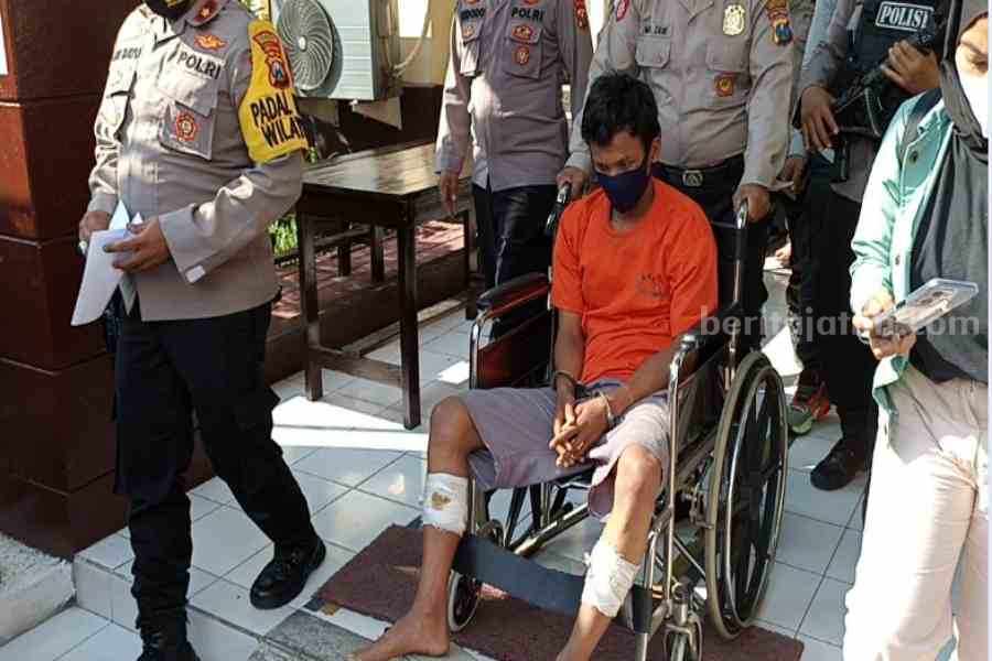 Polsek Tambaksari Tembak Kaki Bandit Curanmor 13 TKP di Surabaya