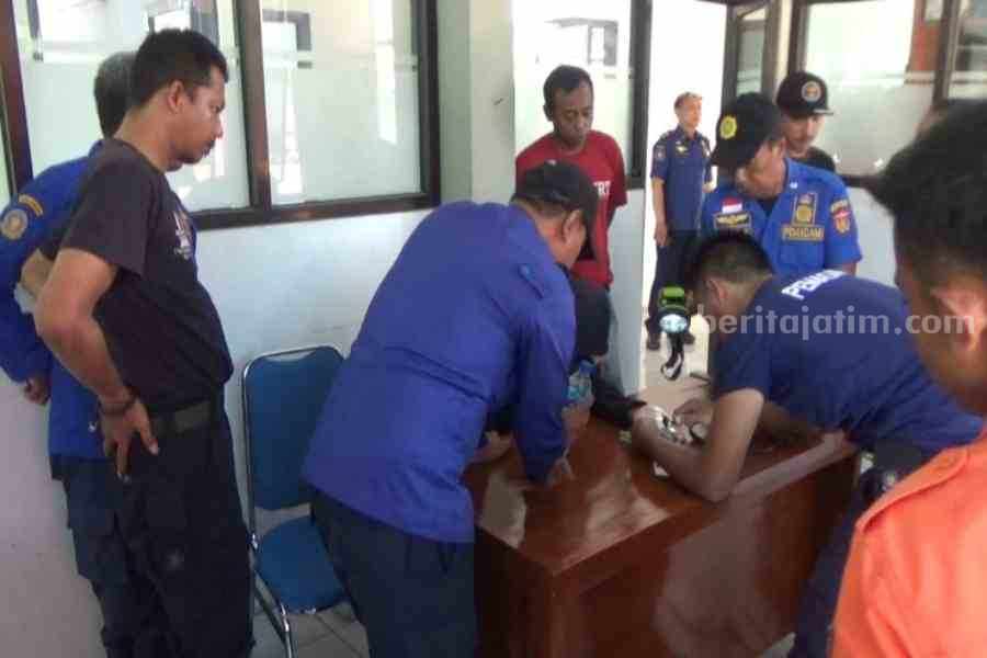 Damkar Ngawi 8 Kali Tangani Pelepasan Cincin, Pernah Pinjam Alat ke Bengkel Motor