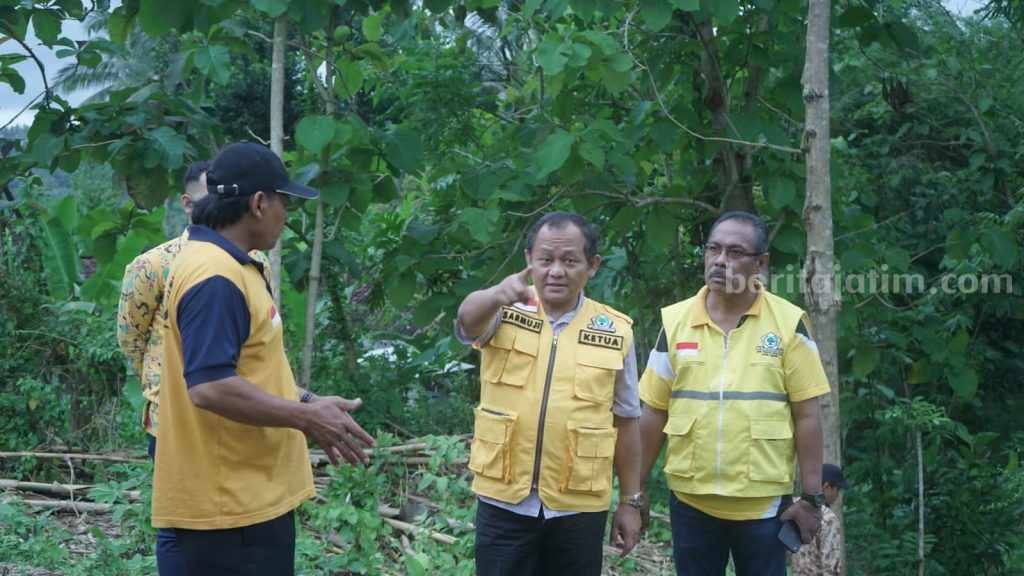 Keliling Malang, Blitar dan Tulungagung, Sarmuji Golkar Tebar Kebaikan ke Korban Bencana