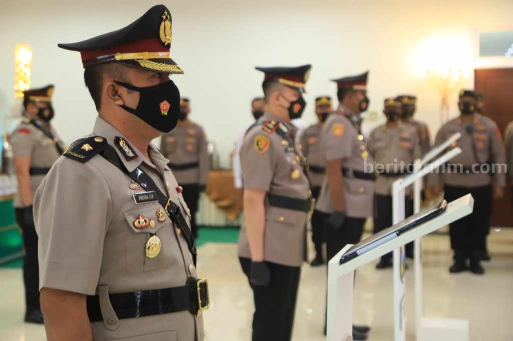 Kapolres Gresik Pimpin Sertijab 3 Perwira Polisi