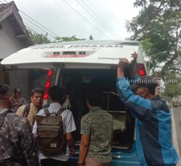 Berangkat Sekolah, Pelajar SMK di Malang Tewas Kecelakaan