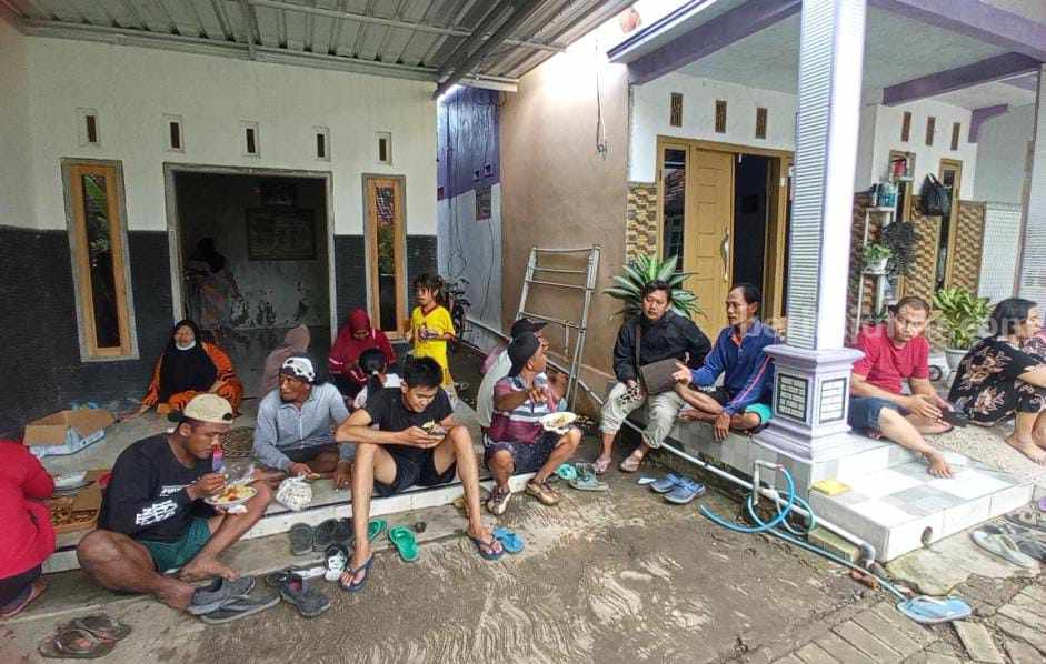 Curiga Balita Hilang Disembunyikan Makhluk Halus, Warga Winongan Pasuruan Mainkan Musik Patrol