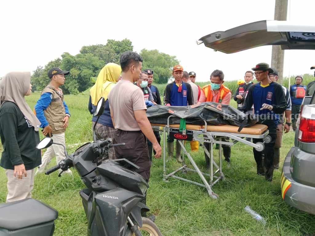 Hilang Selama 2 Hari, Balita Asal Winongan Pasuruan Ditemukan Tersangkut Kayu