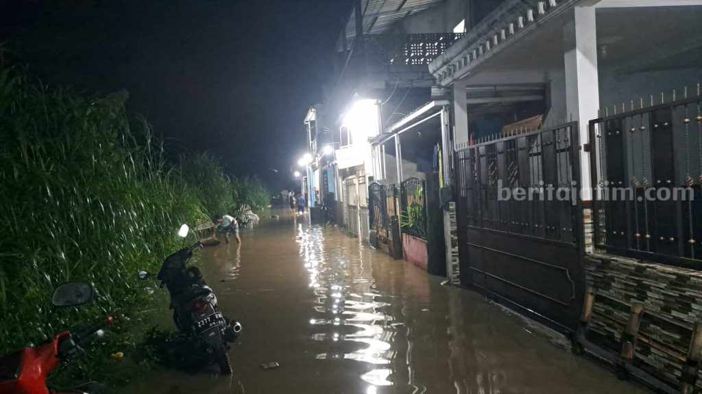 Banjir Landa Kota Malang, Puluhan Rumah di Lesanpuro Terendam